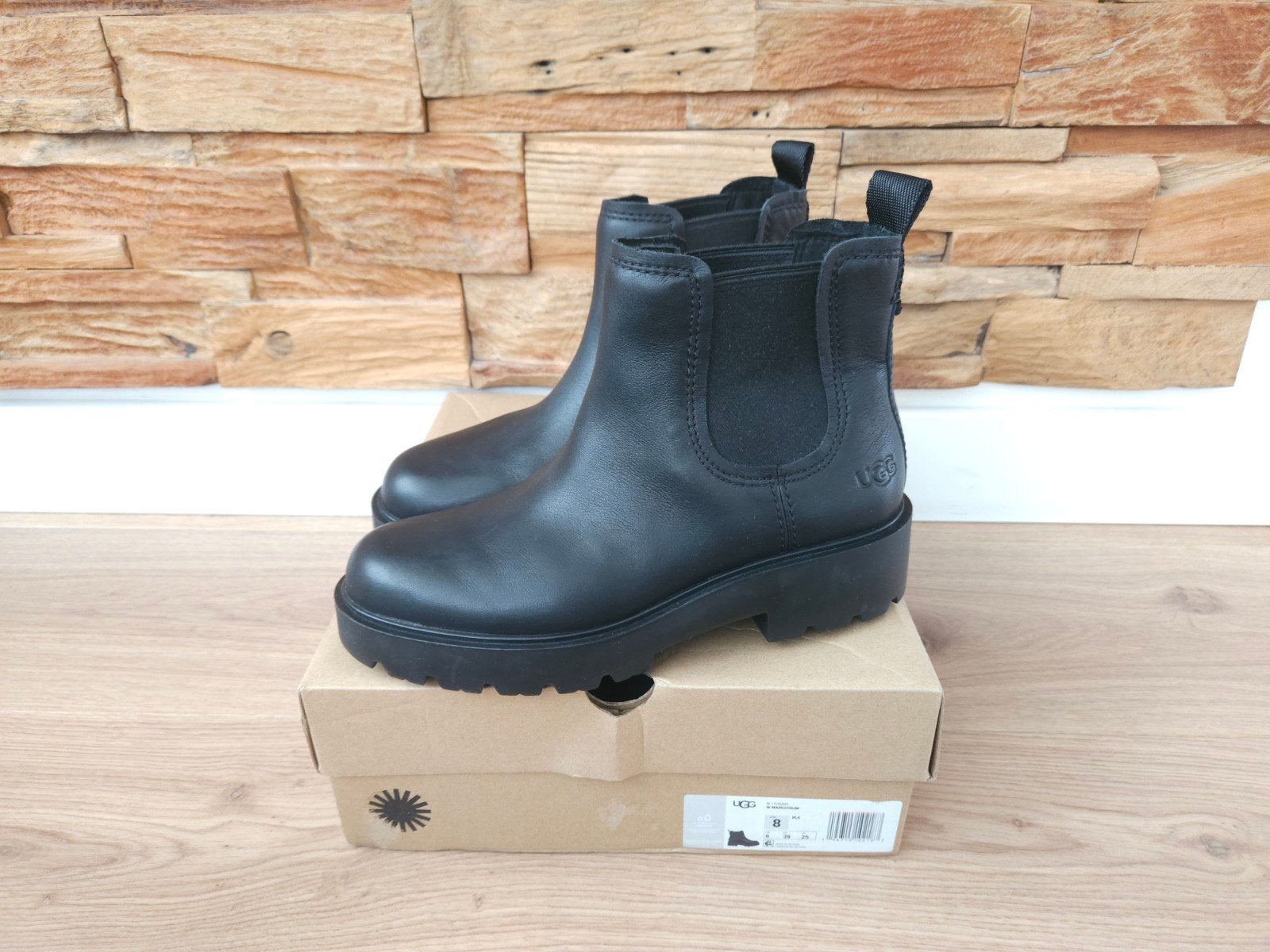 UGG Markstrum Chelsea boots Maat 39 laarsjes / enkellaarsjes, UGG, Zwart, Lage of Enkellaarzen, Nieuw