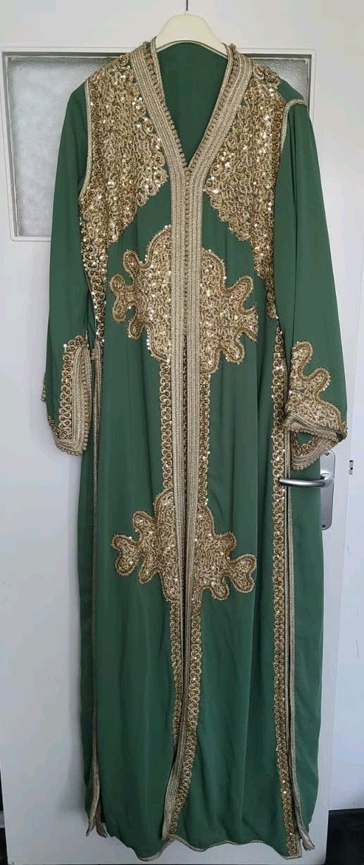 Elegante Marokkaanse Kaftan Takchita - Groen met Goud, Kleding | Dames, Overige typen, Maat 42/44 (L), Ophalen of Verzenden, Zo goed als nieuw