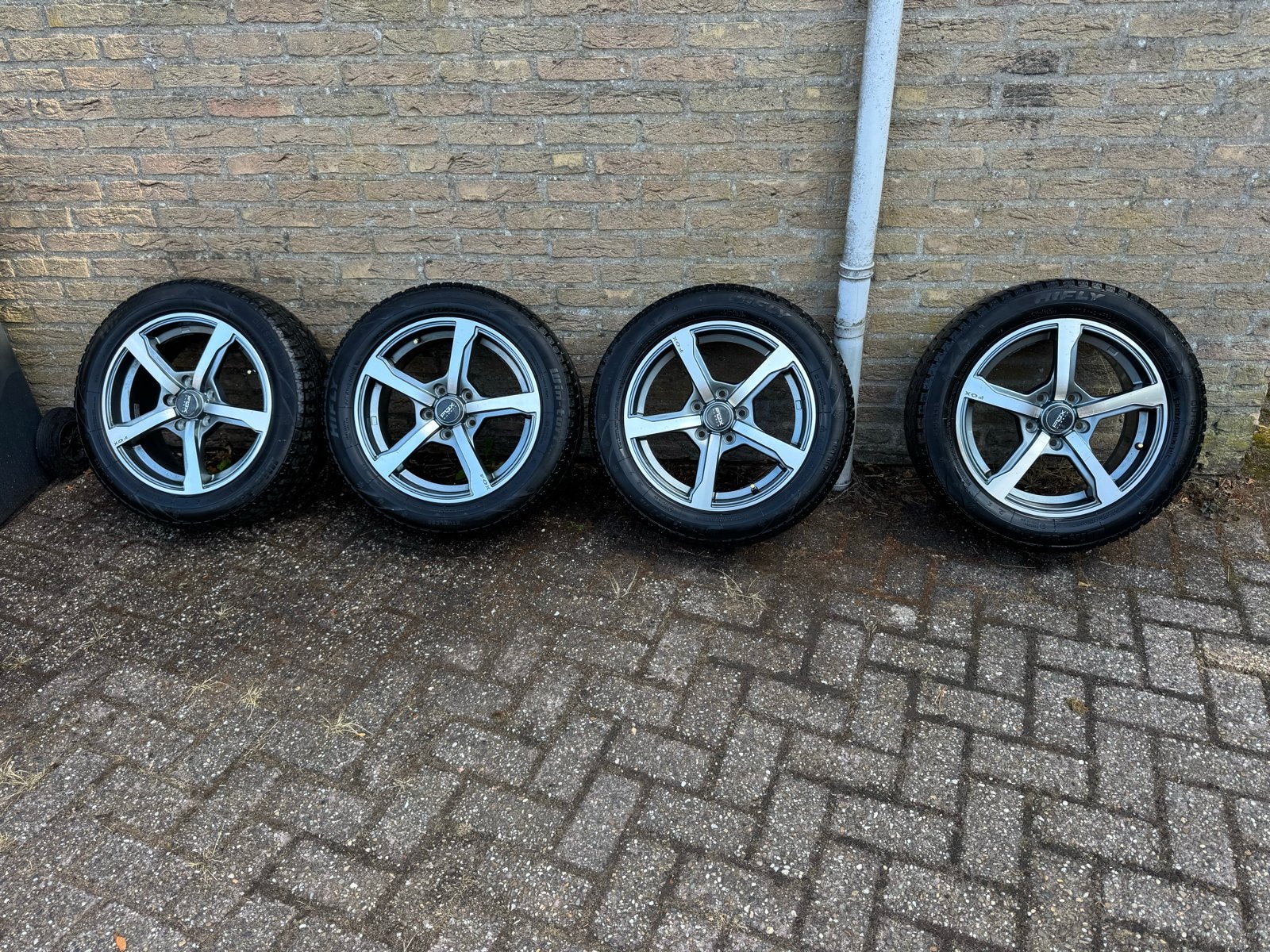 Fox FX6 F6690DGMF 16 inch velgen met banden, Auto-onderdelen, Banden en Velgen, Ophalen, Gebruikt, 16 inch, Banden en Velgen