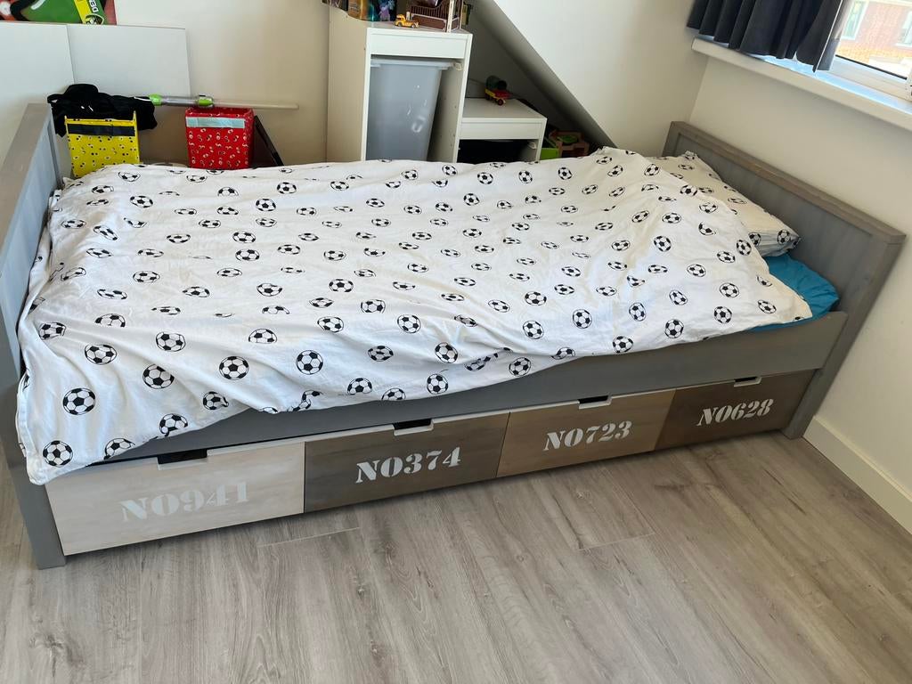 Bopita bed 200 bij 90, Ophalen, Gebruikt, Eenpersoons