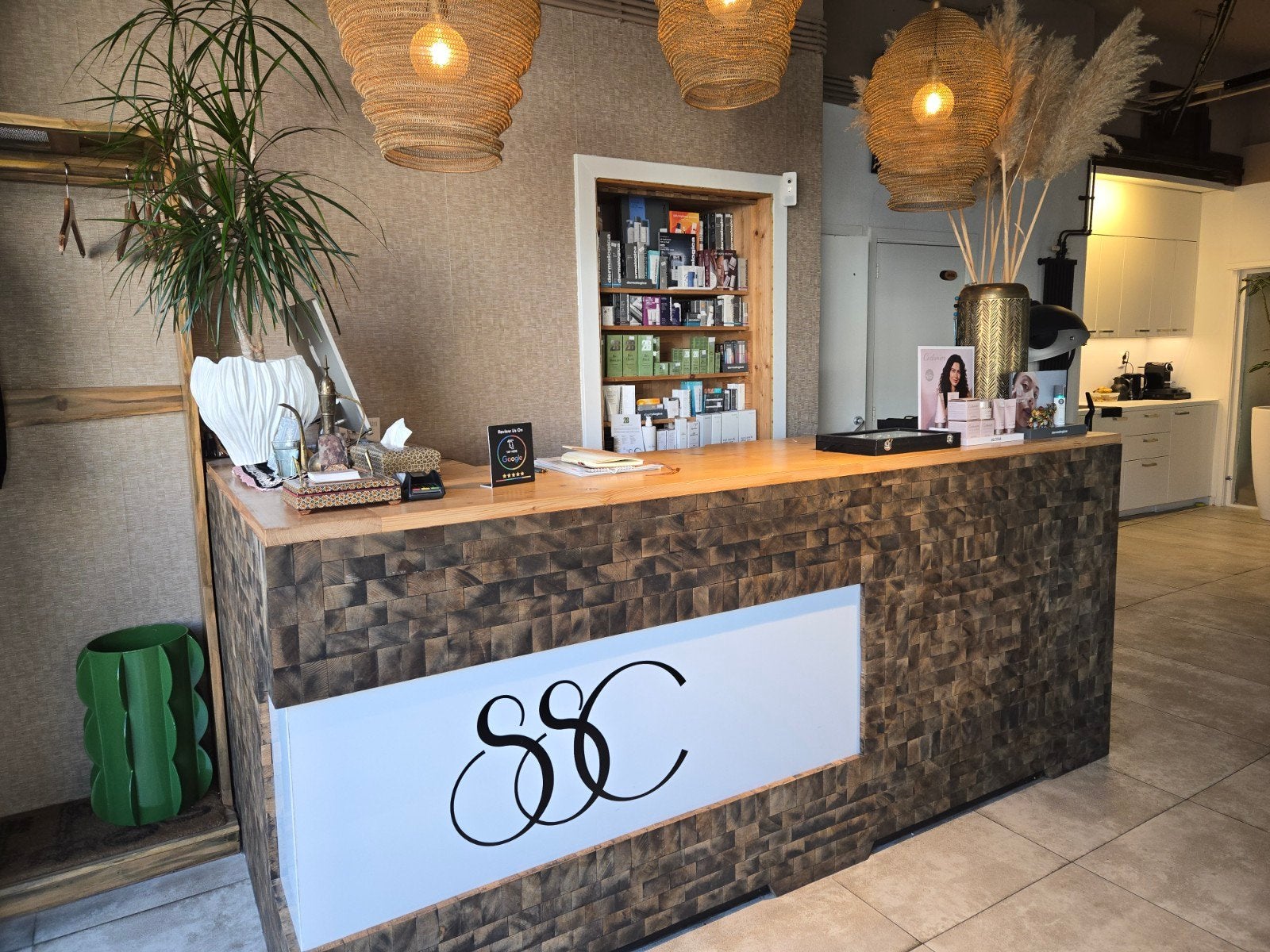 salon overname , breestraat leiden schoonheidssalon, Huidbehandeling