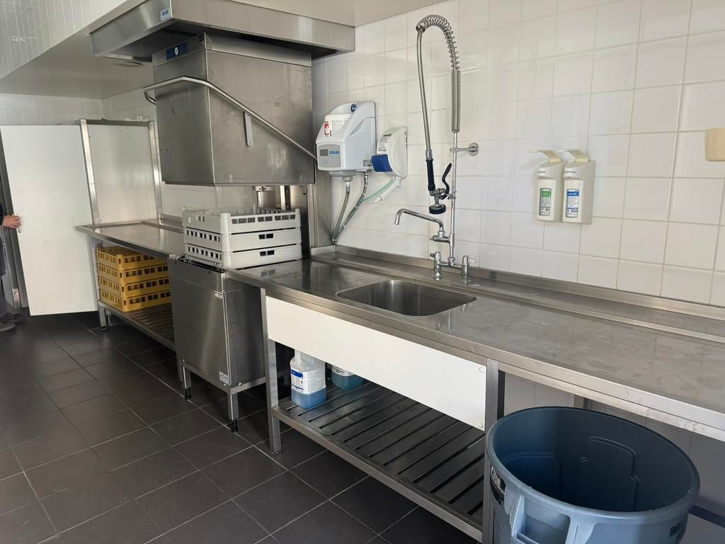 RVS tafels - Spoelkeuken ZONDER VAATWASSER - werktafel - rvs, Tuin en Terras, Ophalen, Zo goed als nieuw, Gas