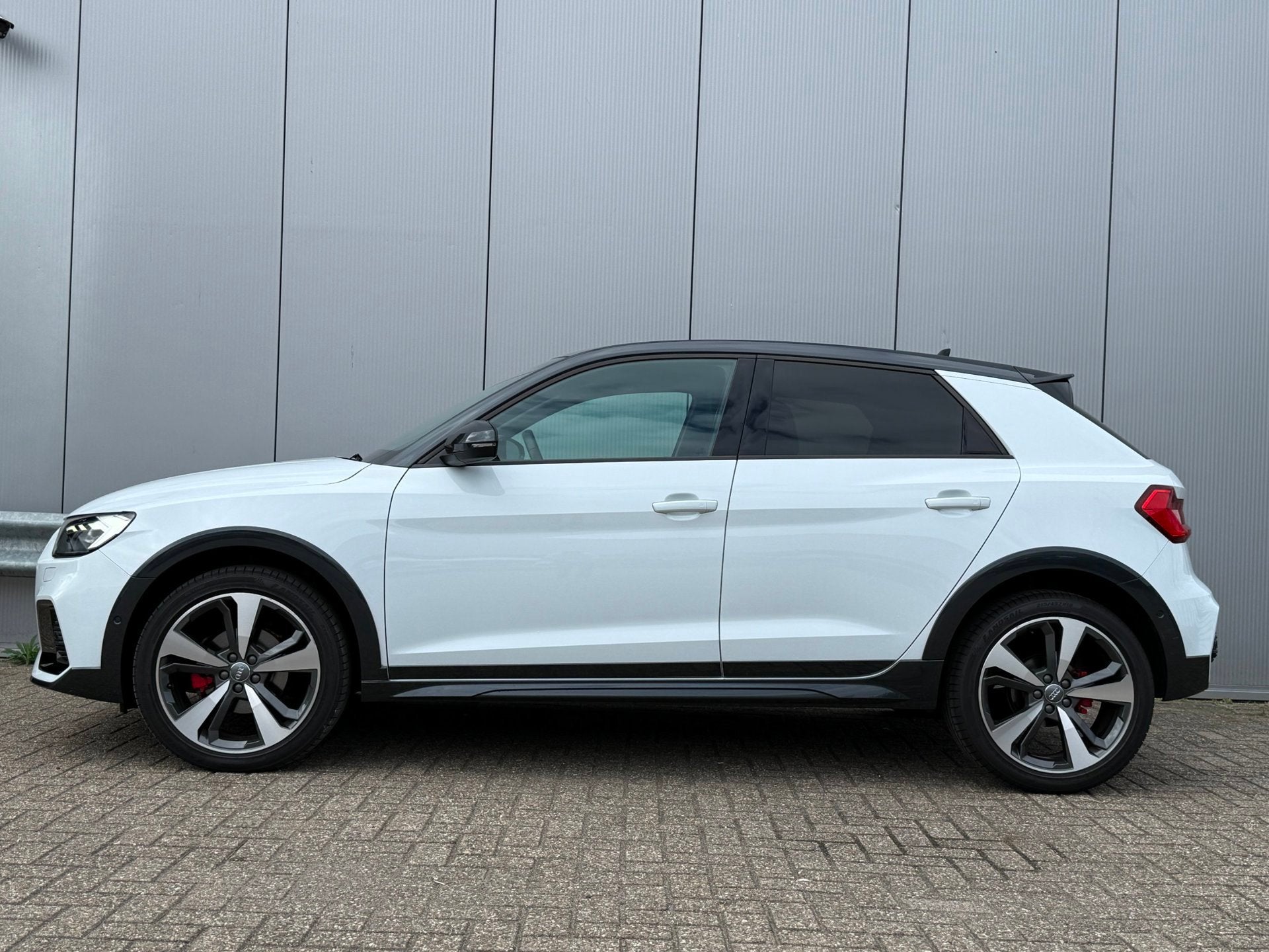 Audi A1 citycarver 30 TFSI epic | Automaat | S-Line | Apple, Auto's, 116 pk, Bedrijf, 19 km/l, 3 cilinders