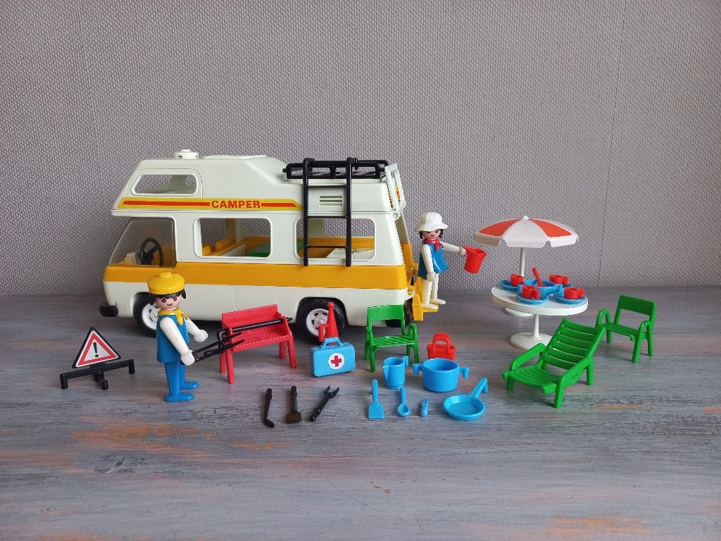 Playmobil Vintage Camper (3258) - Camping, Kinderen en Baby's, Gebruikt, Complete set, Voertuig, Family fun