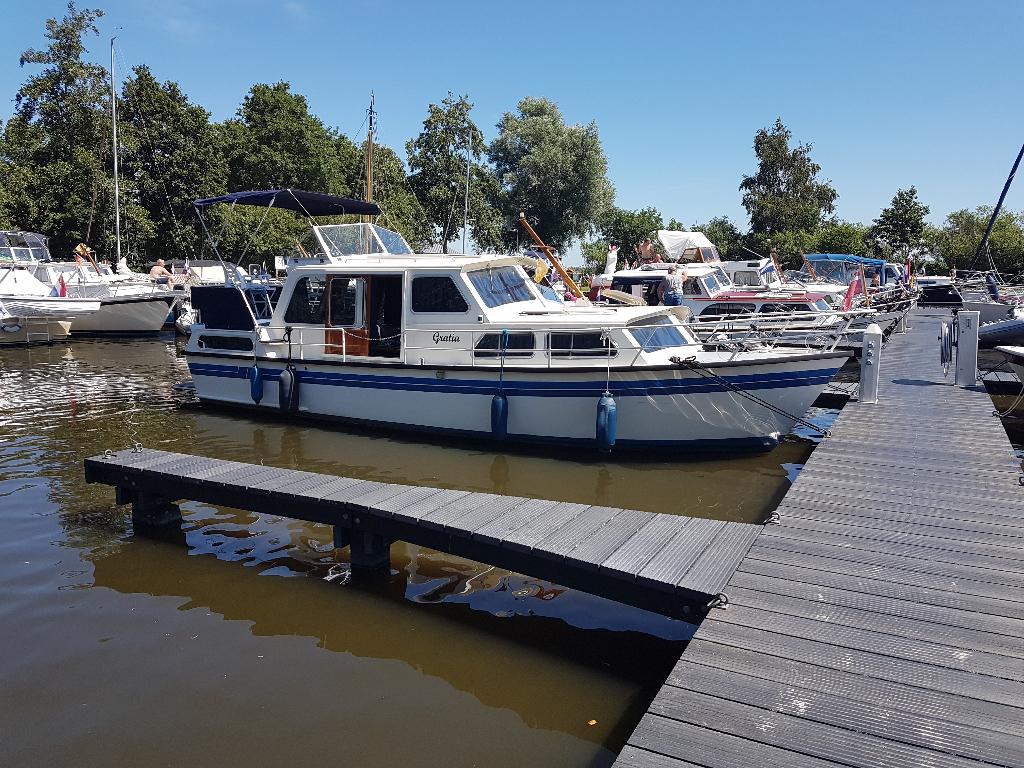 AQUANAUT 950 AK, mooie, ruime, goed onderhouden motorkruiser, Gebruikt, Walstroom, Diesel, Kruiser