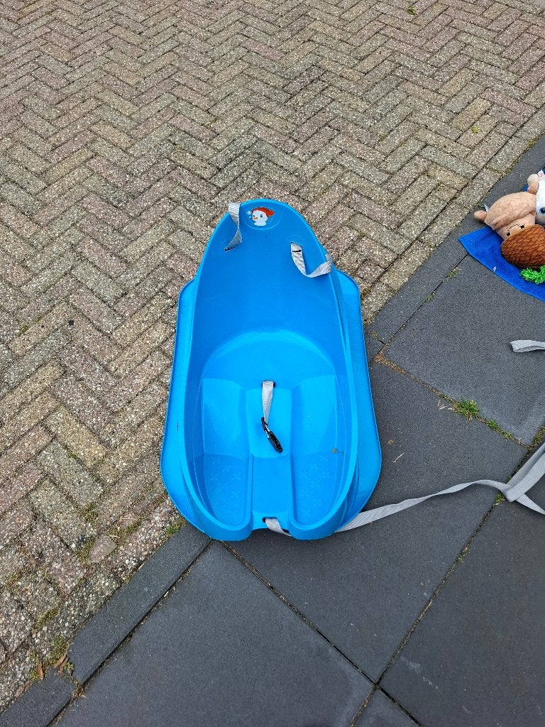 Slee, Ophalen, Zo goed als nieuw, Kunststof