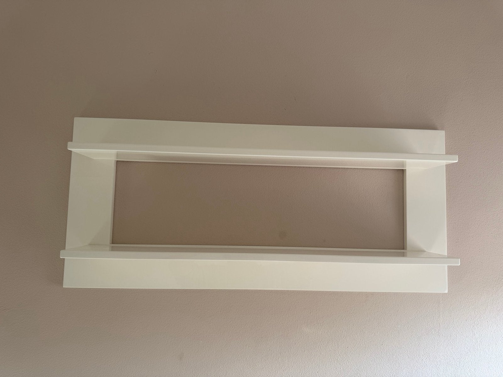 Witte wandplank babykamer, Huis en Inrichting, Woonaccessoires | Wandplanken en Boekenplanken, Ophalen of Verzenden, Gebruikt