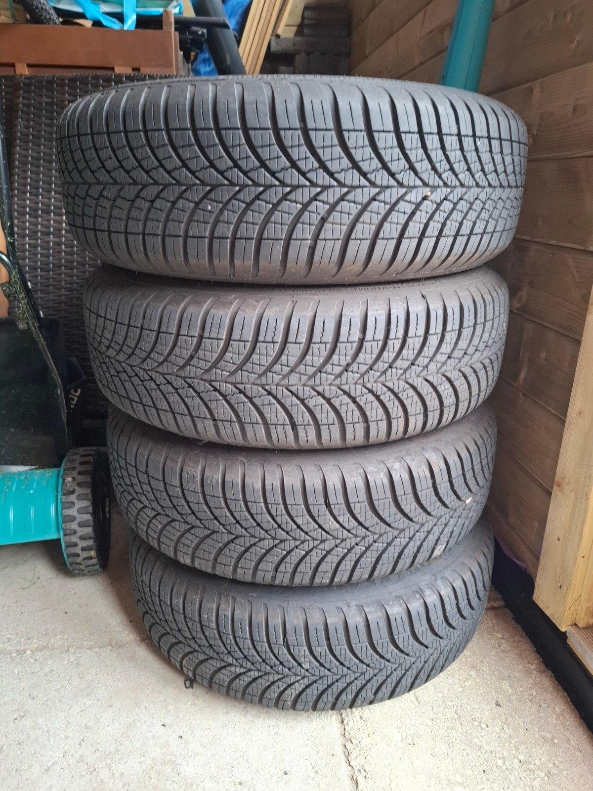 4x All Seasons Banden op velg: GoodYear Gen3 175/65R 14 inch, Ophalen, 14 inch, Gebruikt, 175 mm