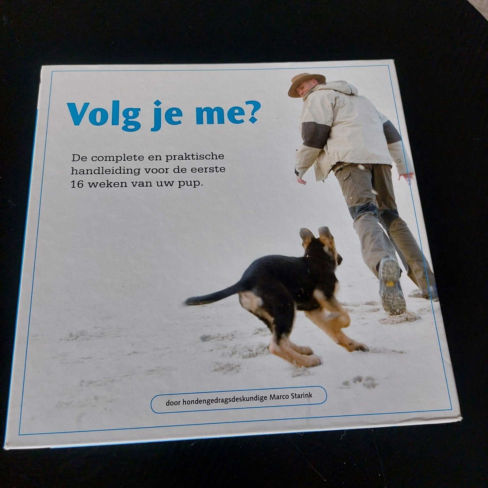 Volg je me? Complete handleiding voor de eerste 16 weken pup, Ophalen, Zo goed als nieuw, Honden, Marco Starink