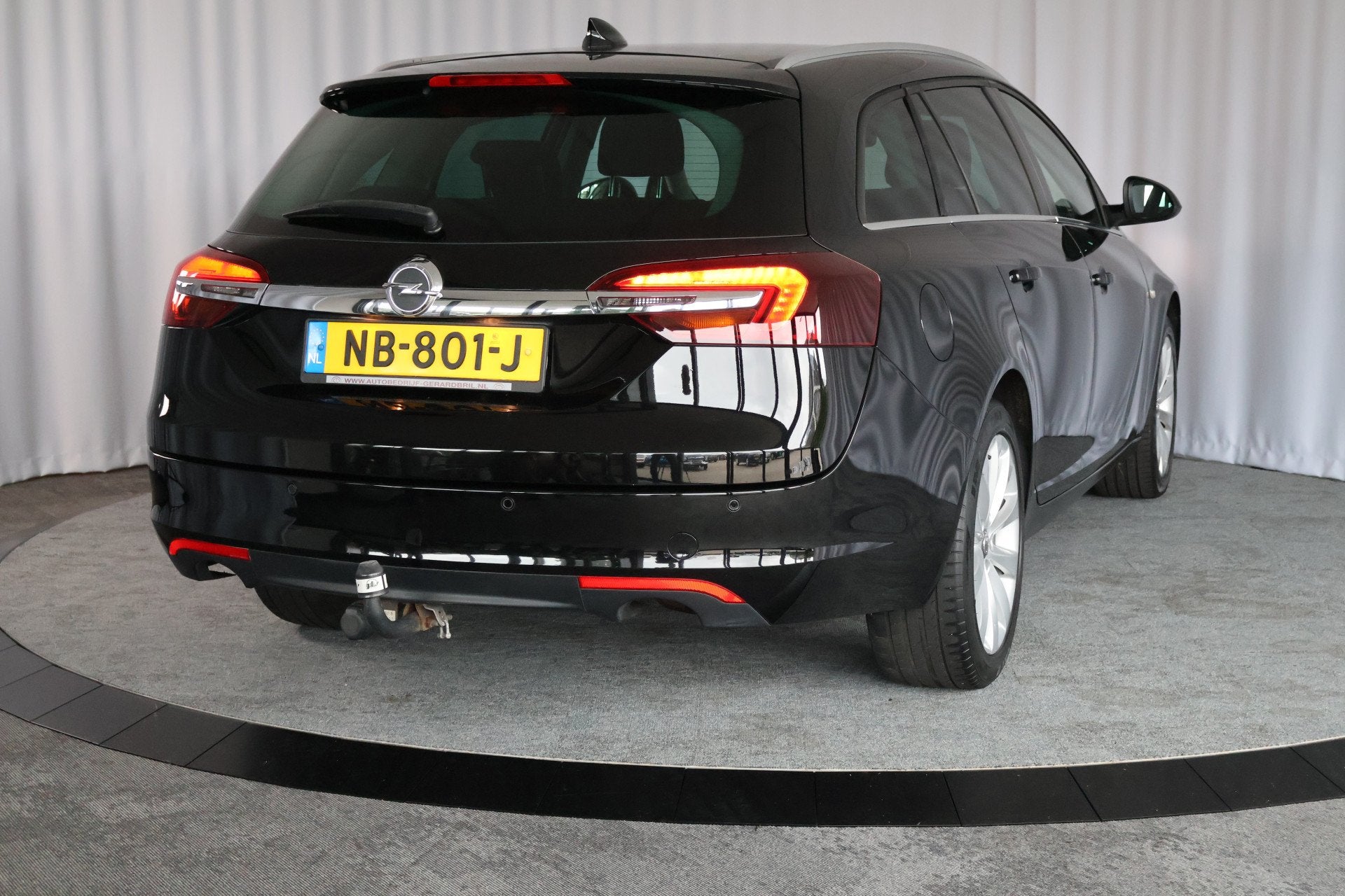 Opel Insignia Sports Tourer 1.6 T Business+ (bj 2017), Voorwielaandrijving, Gebruikt, Euro 6, 4 cilinders