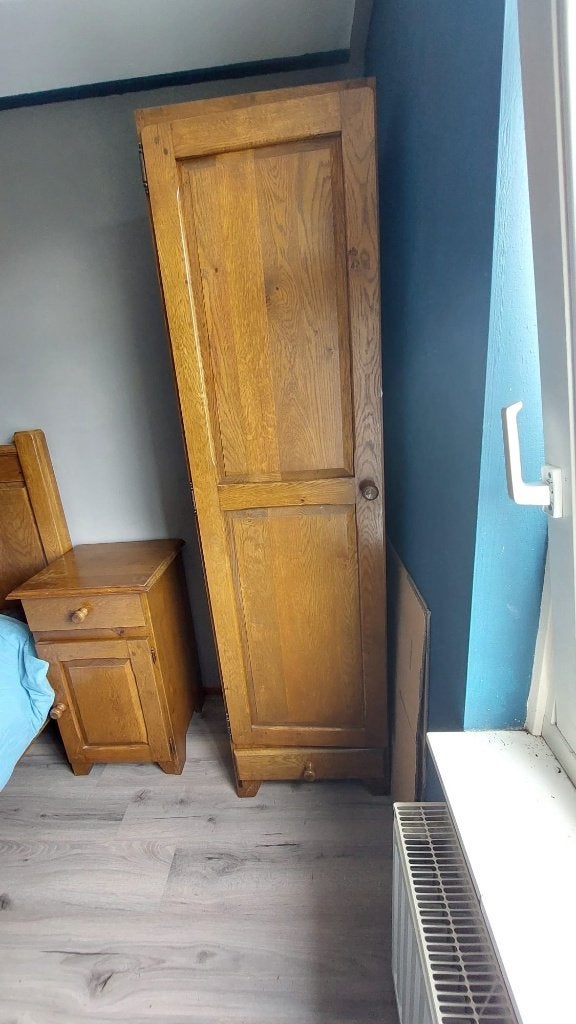 Massief eiken bed, nachtkastjes, kast (los of als set), Ophalen