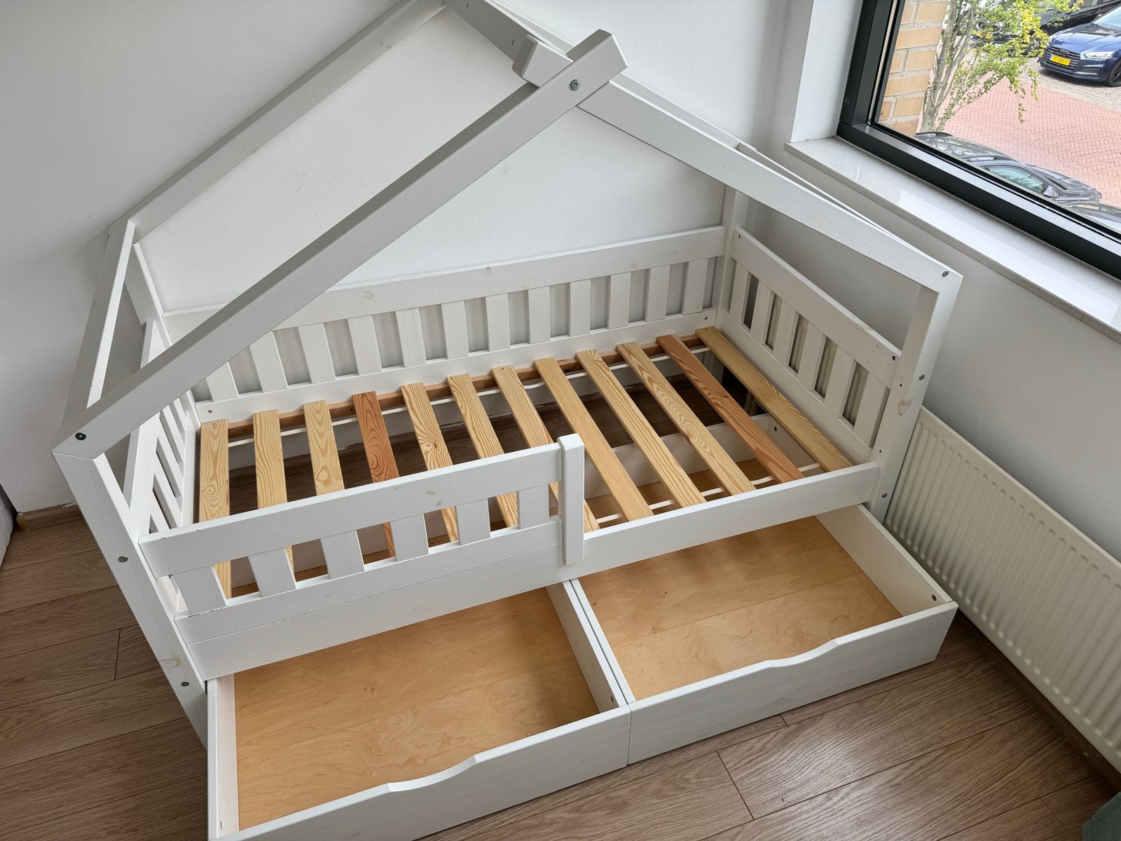 Foto 3 van Kinderbed merk: Vitalispa, met lades en Matras 80x160 cm
