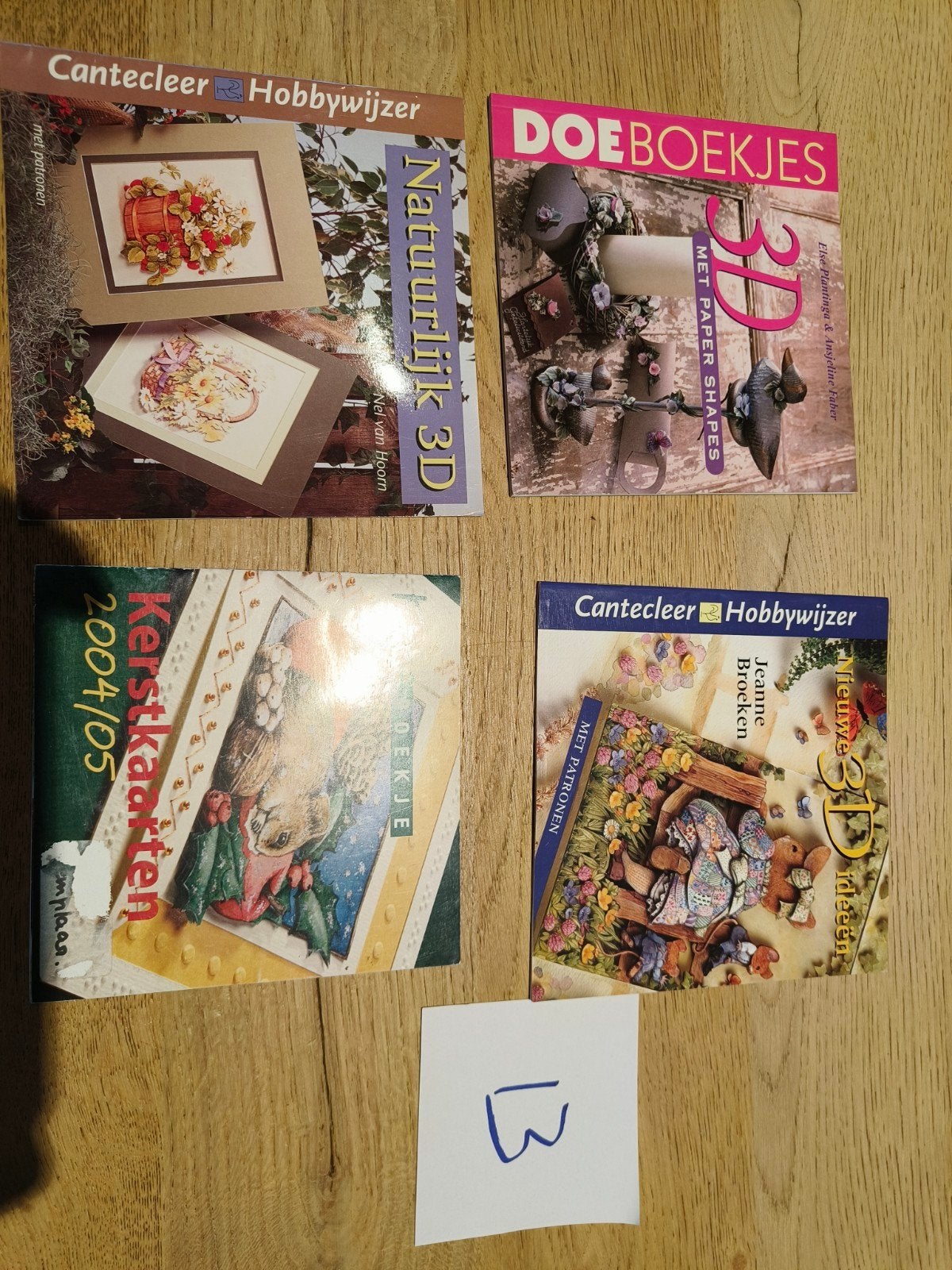 Hobbyboeken 3D kaarten maken en Kerstkaarten, Boeken, Gelezen, Diverse auteurs, Ophalen of Verzenden, Scrapbooking en Knutselen