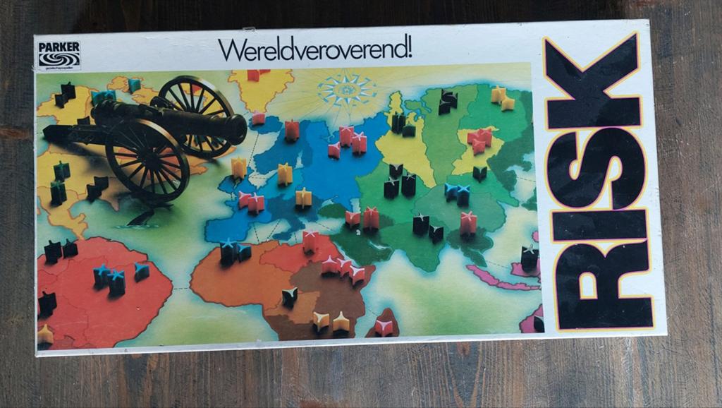 Risk bordspel, Hobby en Vrije tijd, Gezelschapsspellen | Bordspellen, Vijf spelers of meer, Ophalen of Verzenden, Gebruikt, Parker