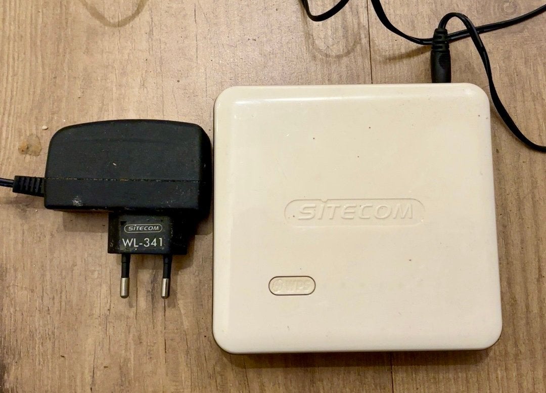 Sitecom WL-341 WiFi-router N300 – Inclusief adapter, Ophalen of Verzenden, Gebruikt, Router