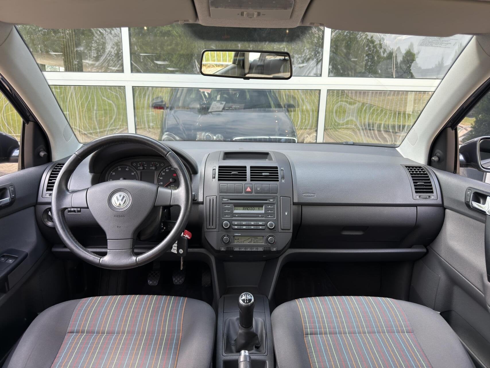 Volkswagen Polo 1.2 Trendline *67.427km* |1e eig|Climate con, Voorwielaandrijving, Stof, 64 pk, 540 kg