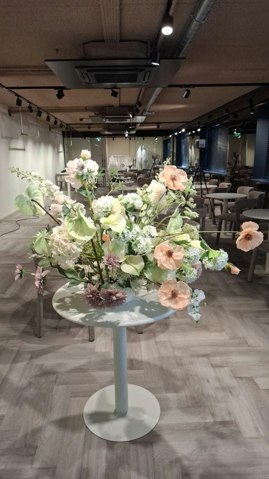 Diverse kunstbloemen ideaal voor evenementen, Ophalen, Gebruikt