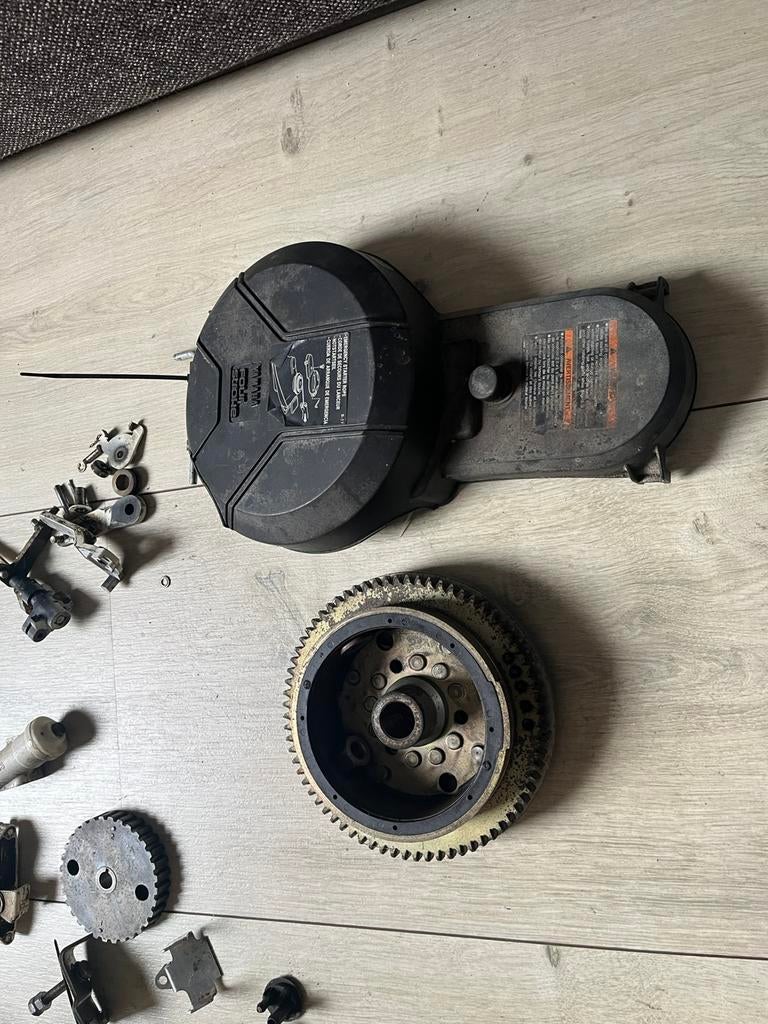 Onderdelen Yamaha 9.9 pk  4 takt, Ophalen of Verzenden, Zo goed als nieuw, Motor en Techniek