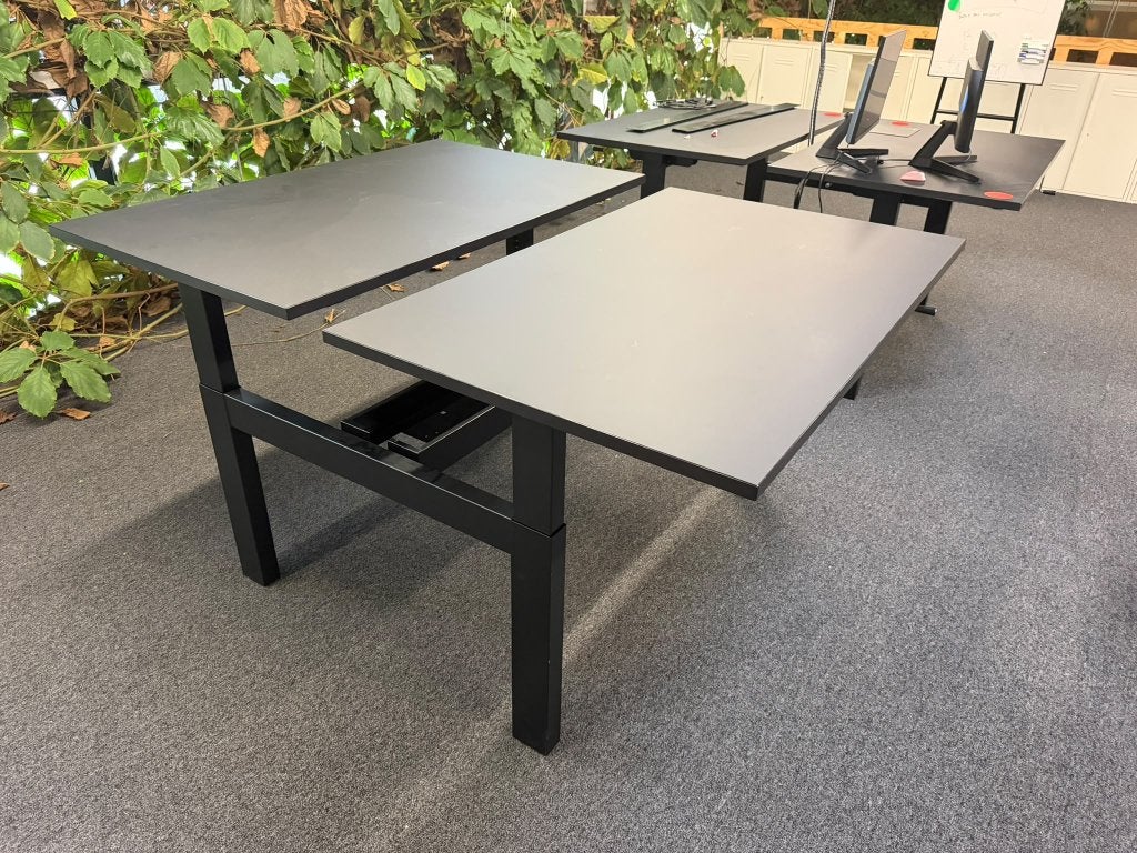 70x Vepa duo bureau 130  80 cm –zwart–handmatig verstelbaar, Zwart, Gebruikt, Metaal, Ophalen of Verzenden