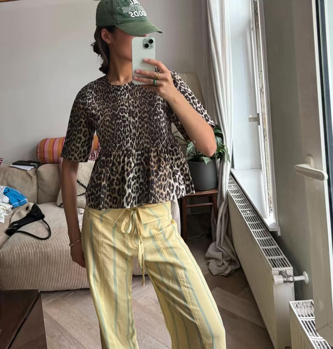 Ganni luipaardprint top met smock en peplum, Ophalen, Bruin, Zo goed als nieuw, Korte mouw