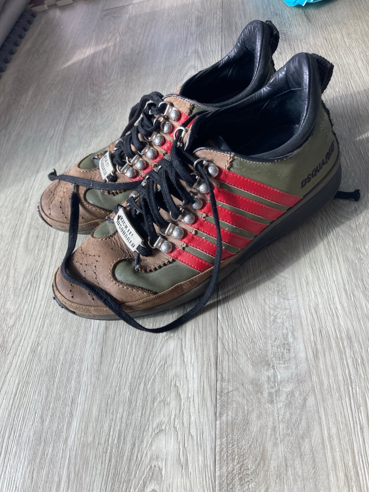 Dsquared2 Sneakers - Bruin, Rood, Groen, Kleding | Heren, Schoenen, Ophalen of Verzenden, Gedragen, Bruin, Sneakers of Gympen