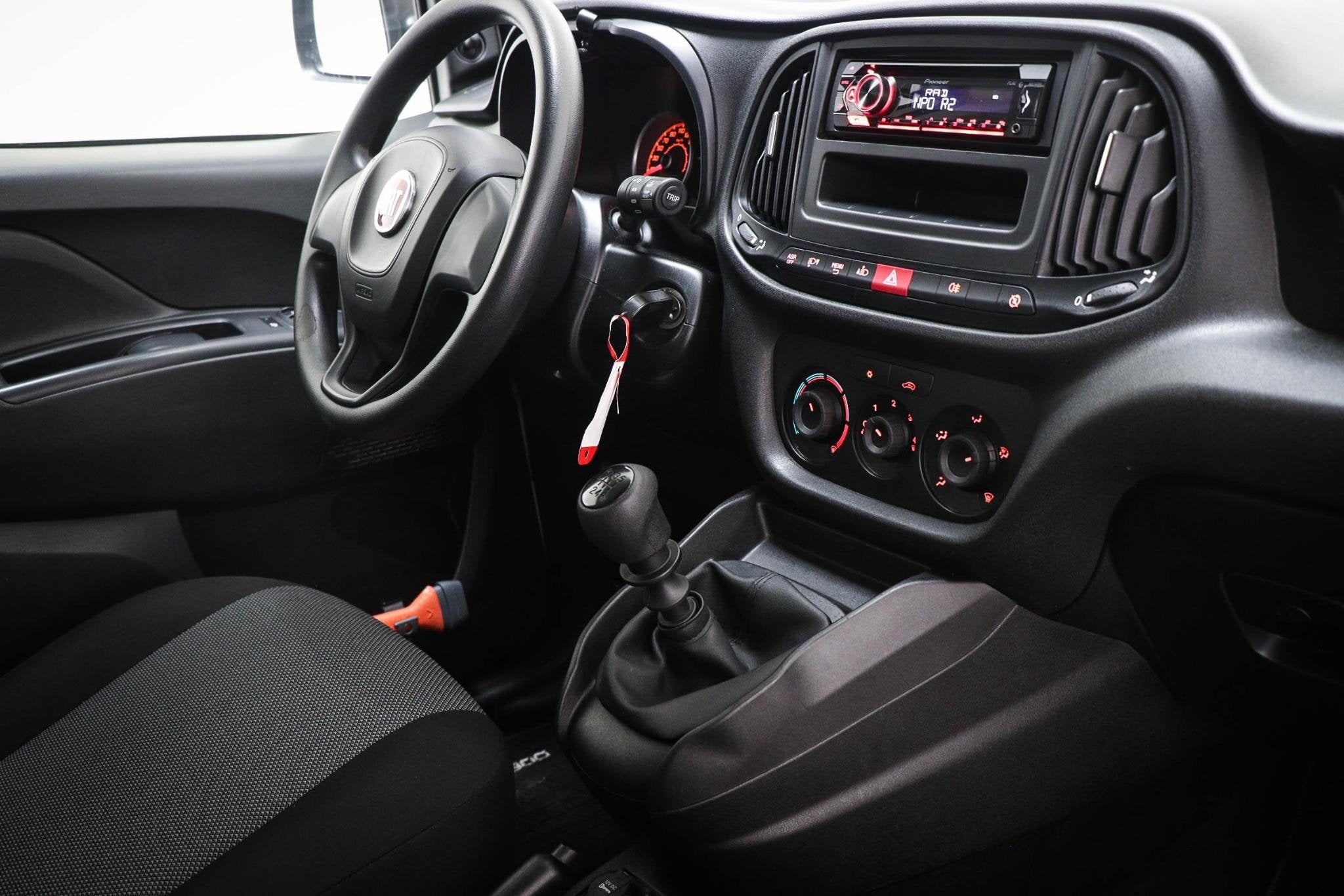 Fiat Doblò Cargo 1.6 MJ L1H1 S Basis | AIRCO | CRUISE CONTR, Auto's, Stof, Gebruikt, 4 cilinders, Met garantie (alle)