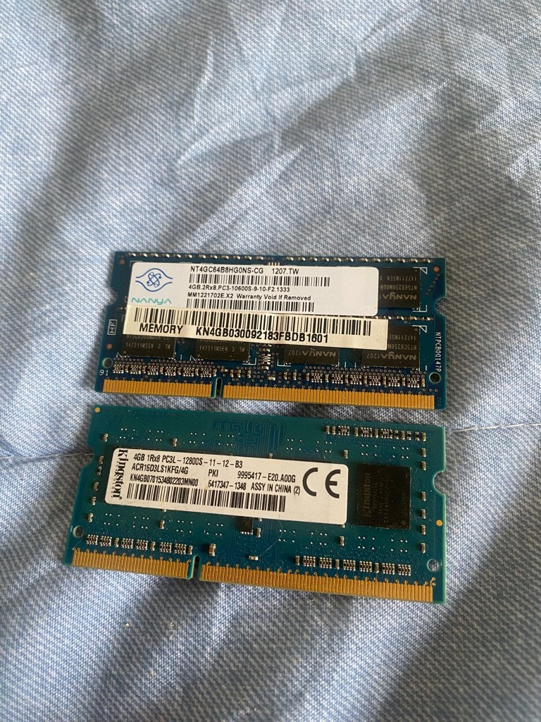4GB DDR3 Laptop RAM Geheugen (2 stuks), Gebruikt, 1333/1600, DDR3, Ophalen of Verzenden