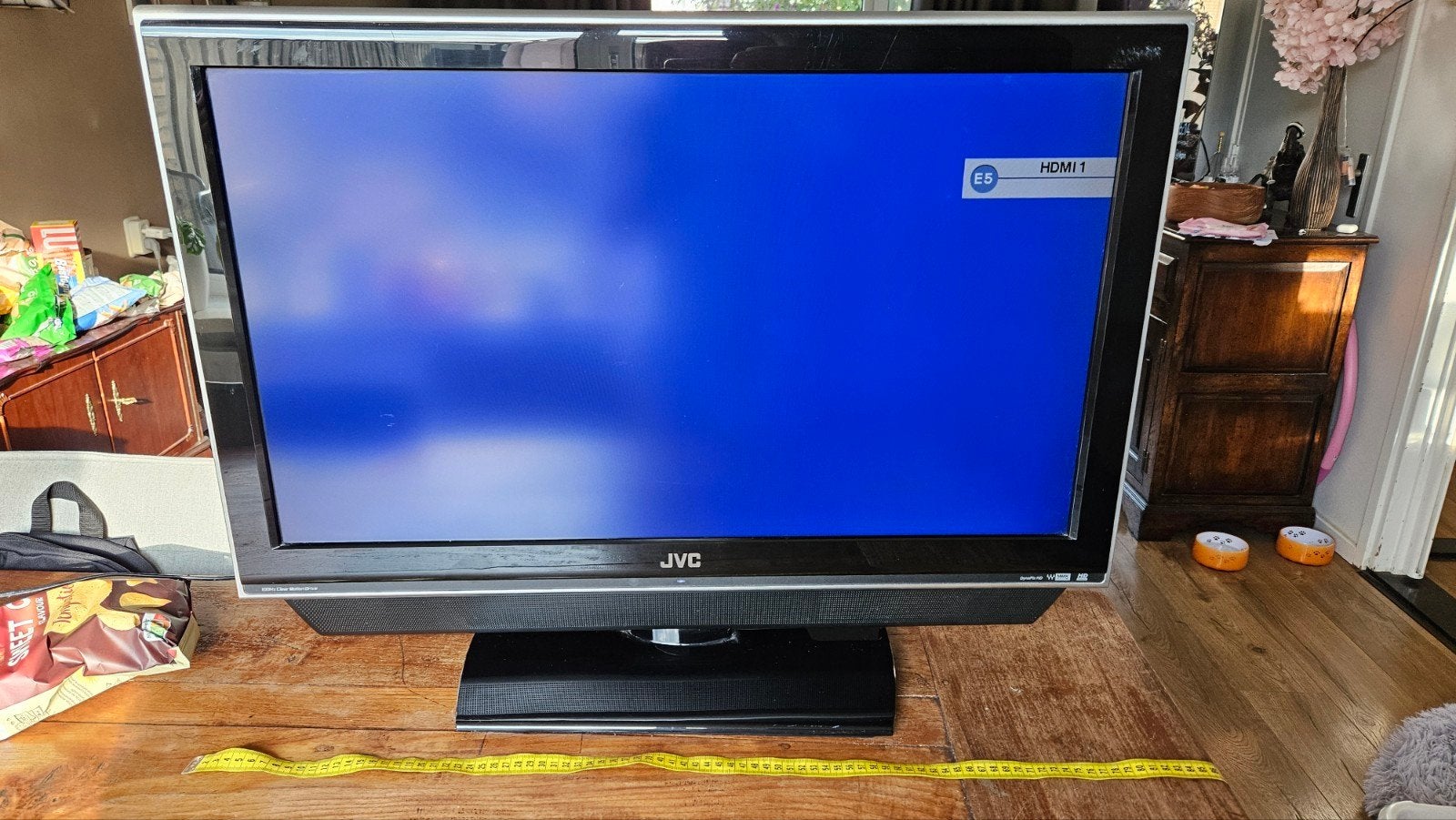 JVC TV (geen Smart TV) - Gratis af te halen, Ophalen, Gebruikt