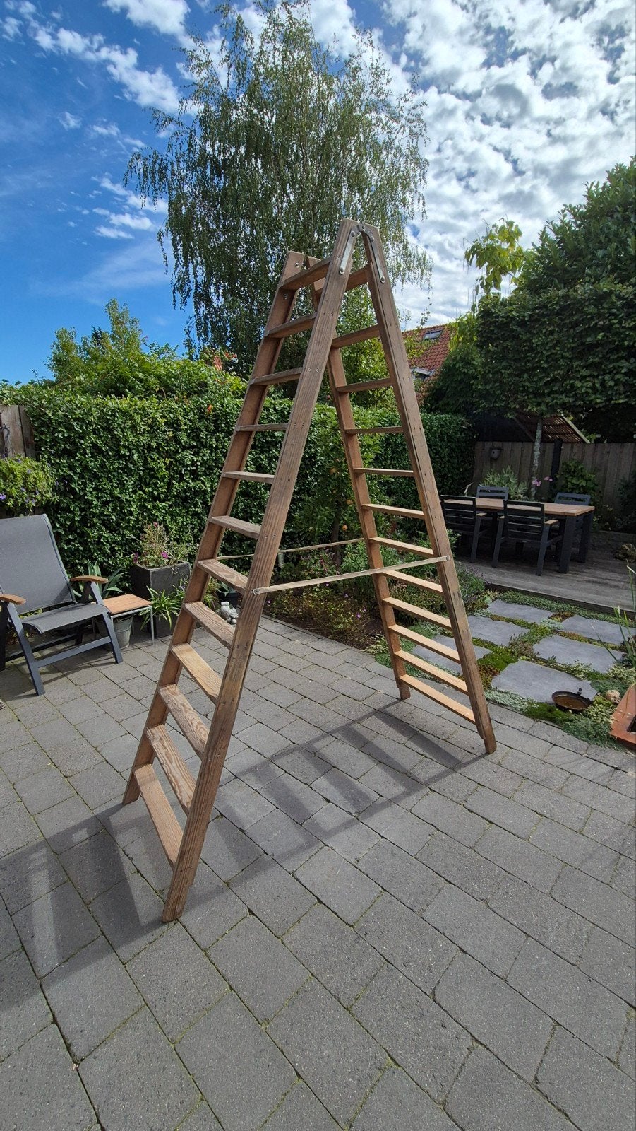 Wienese grenen  trap 12 treden dubbel beloopbaar, Ophalen, 2 tot 4 meter