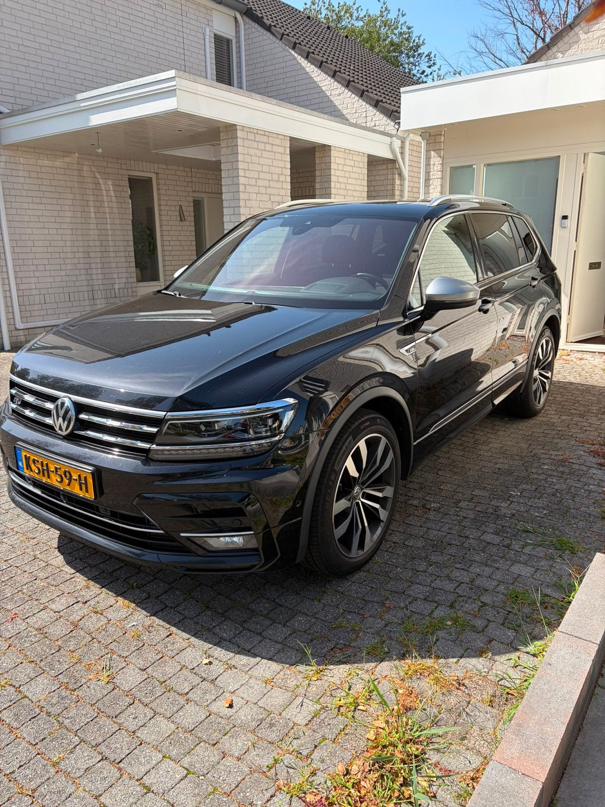 Volkswagen Tiguan 2.0 TDI 3 X R-LINE 4MOTION 2021 ALLSPACE, Auto's, Volkswagen, Automaat, Zwart, Zwart, Diesel