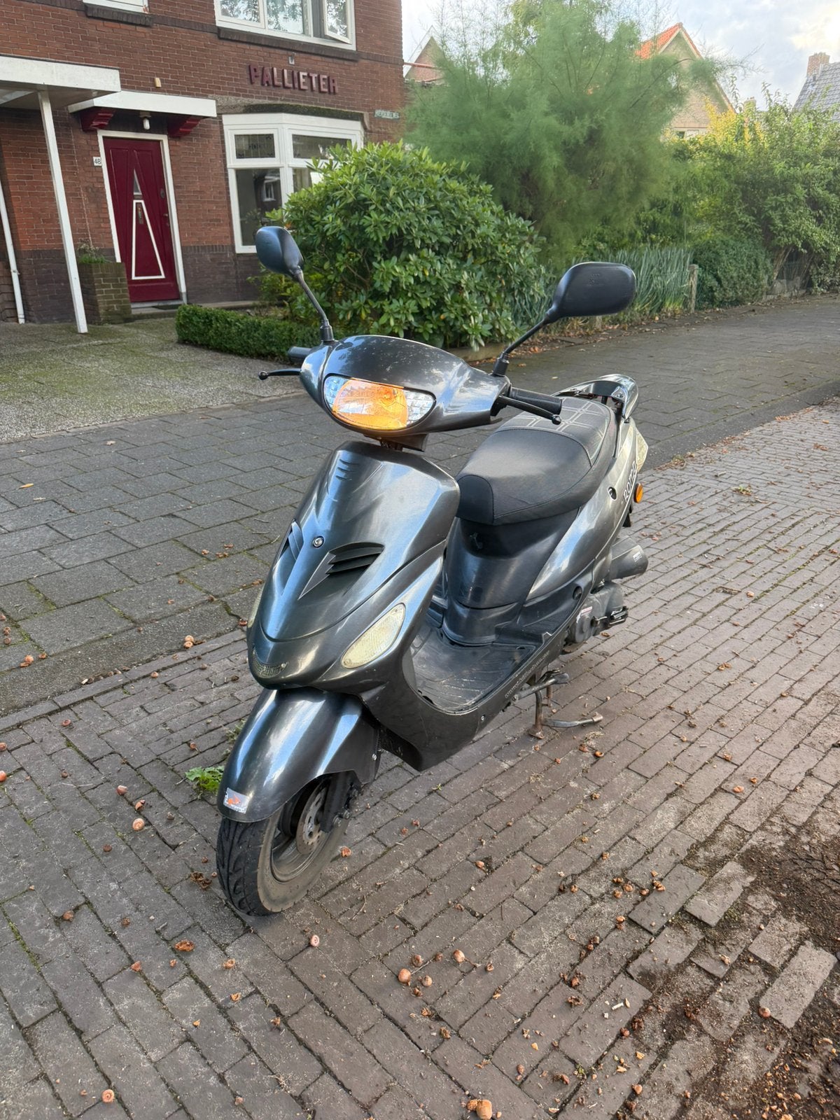 Killerbee roma nette scooter, Zo goed als nieuw, Benzine, Ophalen, Overige merken