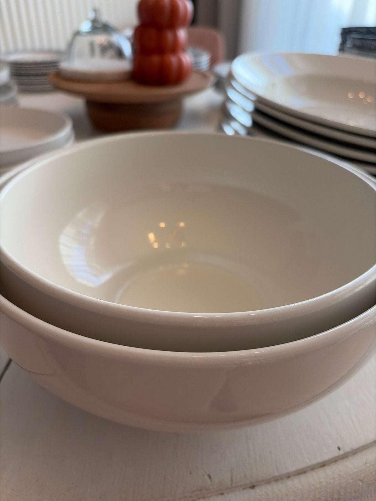 Set van 2 originele Royal Boch saladeschalen - 21,5 en 24 cm, Ophalen, Porselein of Keramiek, Schaal, Vaatwasserbestendig