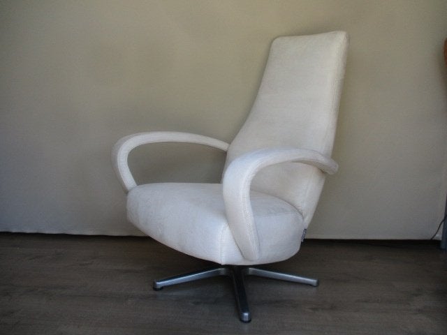 NIEUWSTAAT Prominment lounge relax fauteuil stof wit elektr, Ophalen, Zo goed als nieuw, Hout, 50 tot 75 cm