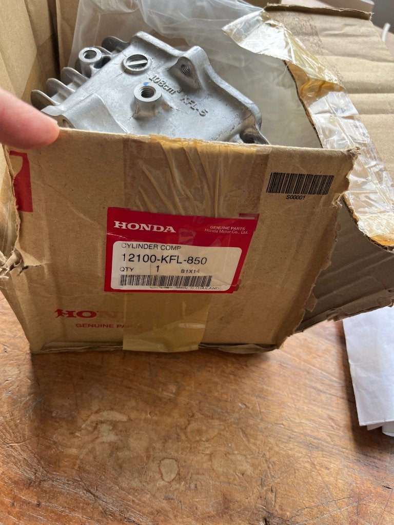 Honda Nice Cilinder NOS, geen SS50, SS50Z, DAX, Monkey, Ophalen of Verzenden, Nieuw, Honda