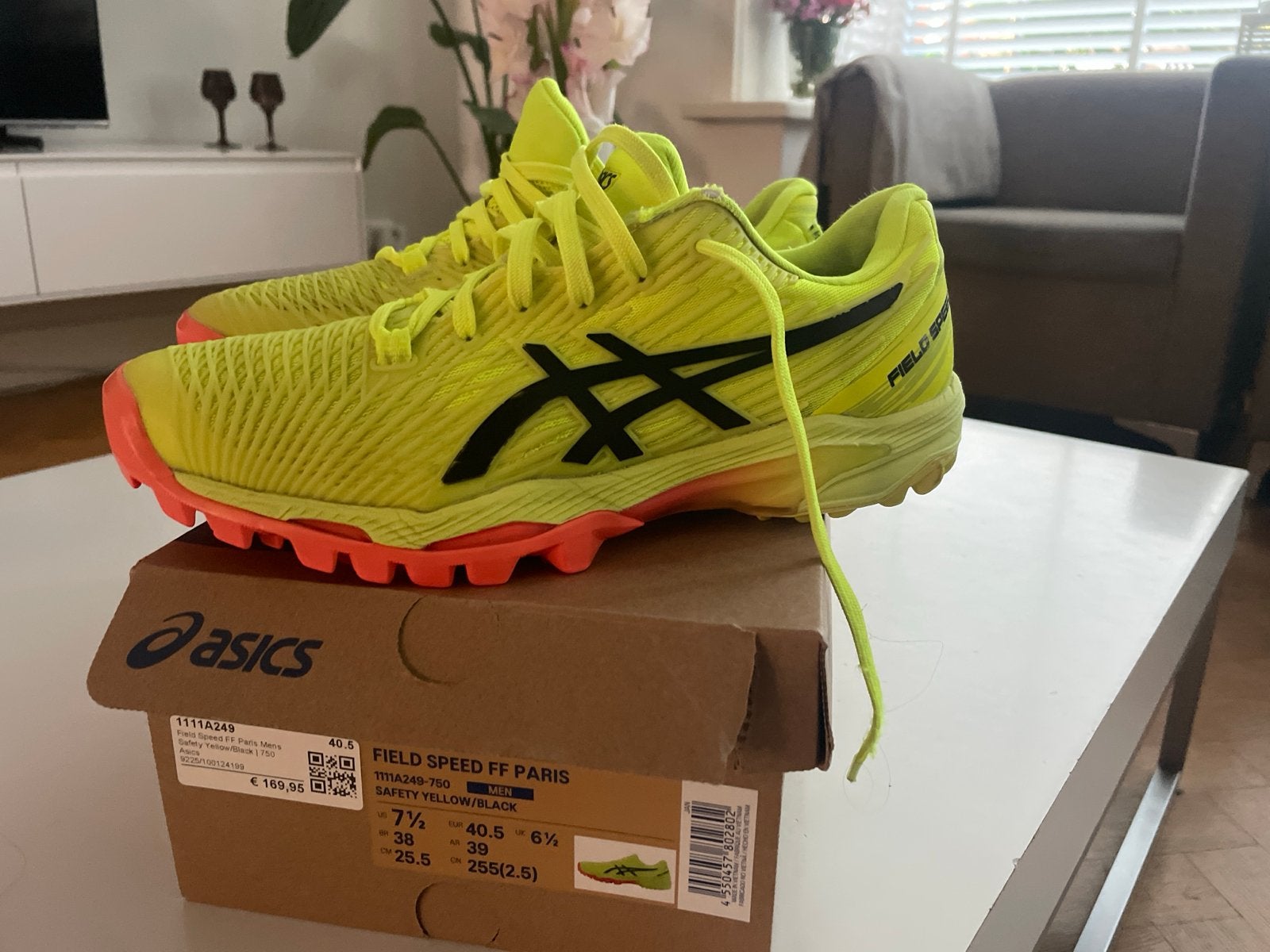 Asics Field Speed FF Paris hockeyschoenen - Maat 40,5, Ophalen of Verzenden, Zo goed als nieuw, Schoenen