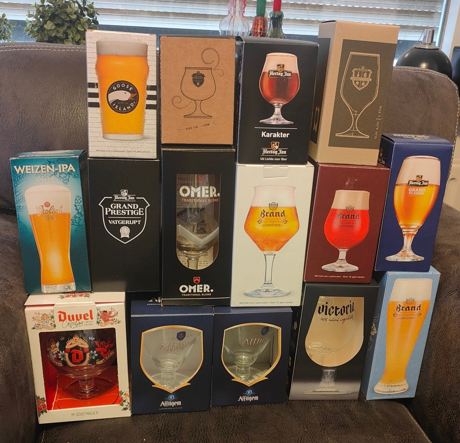 15 bierglazen nieuw in doos, Ophalen, Nieuw, Glas of Glazen, Overige merken
