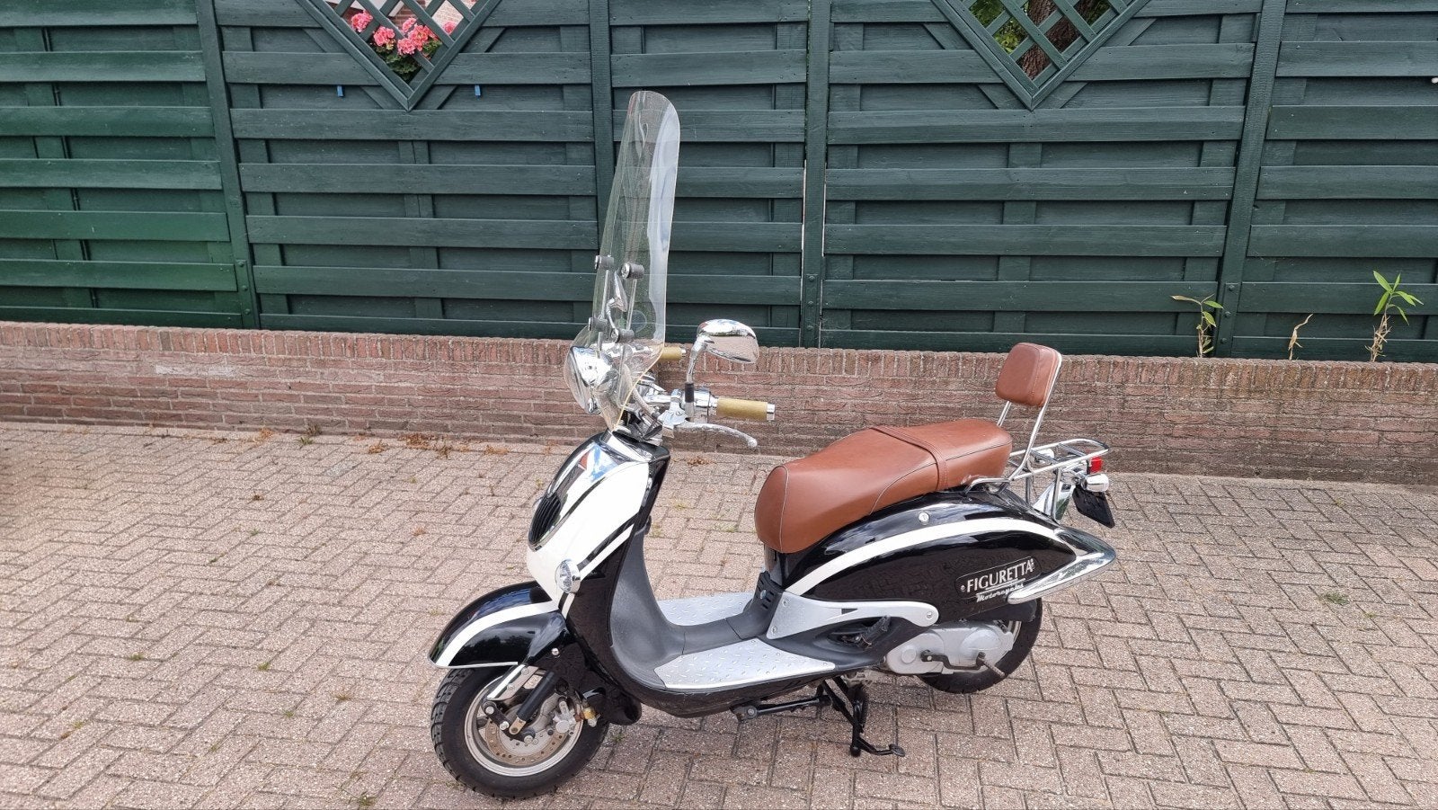 Figuretta retroscooter, Fietsen en Brommers, Snorfietsen en Snorscooters, Ophalen, Benzine, Overige merken