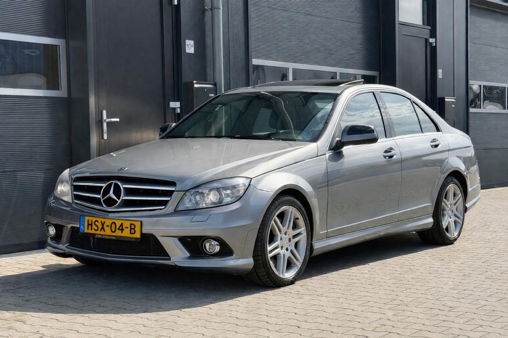 Mercedes C-klasse 350 | AMG Pakket | Schuifdak | Navi | Xeno, Automaat, Achterwielaandrijving, Gebruikt, 10 km/l