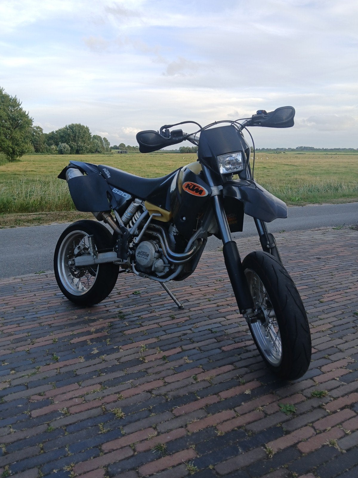KTM 520 Supermoto - Krachtige en wendbare motor, Motoren, Gebruikt, KTM, 520 cc, Minimaal motorrijbewijs A2