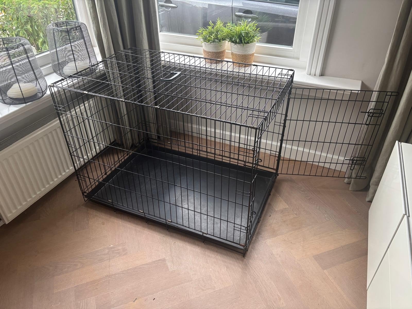Grote bench voor hond, Ophalen, Gebruikt