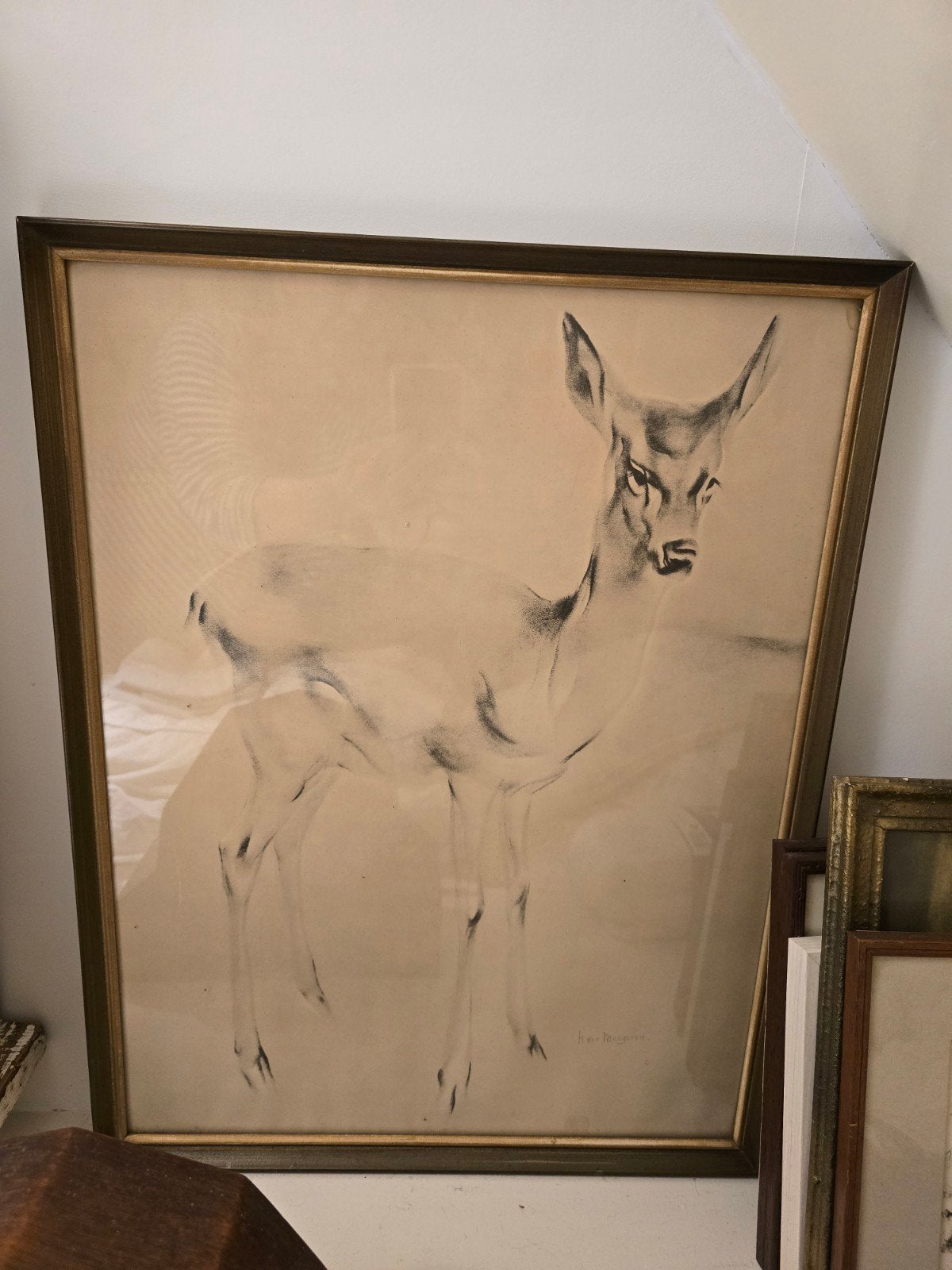 Vintage hert tekening in lijst hertje van Juliana, Ophalen, Tekening, Potloodtekening, Ingelijst