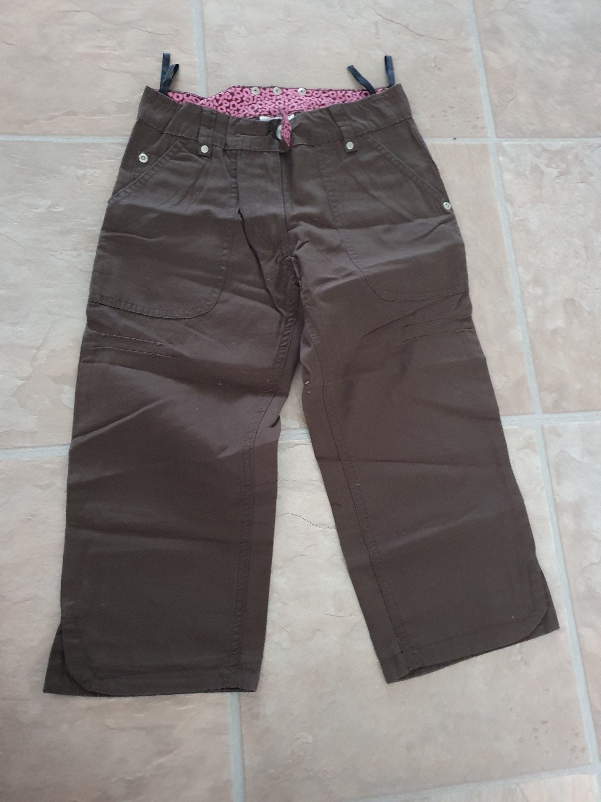 Bruine broek met roze details, maat 134/140, Ophalen of Verzenden, Zo goed als nieuw, Meisje, Broek