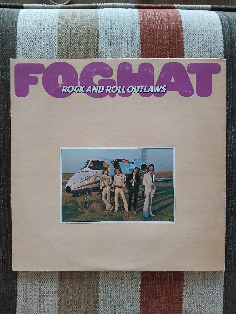 foghat-rock and roll outlaws  LP-USA-press, Gebruikt, Verzenden, Inclusief binnenhoes, 1970 - 1979