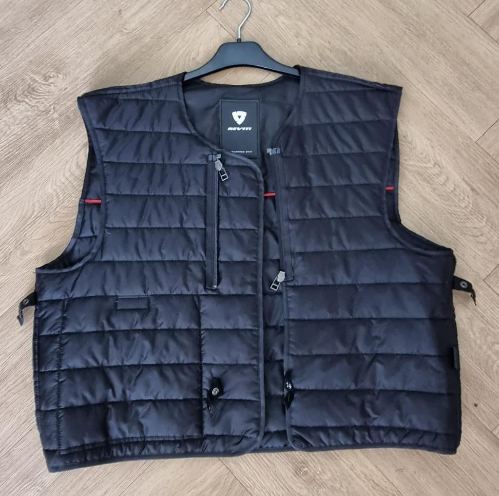 Maat 54 - REV'IT bodywarmer/onderjas motorpak., Ophalen of Verzenden, Tweedehands, Combipak