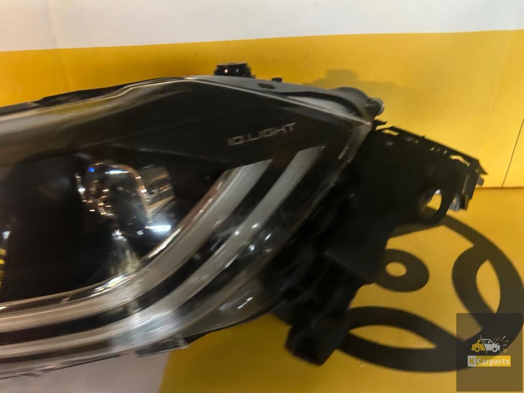 Koplamp VW Polo 2G FACELIFT IQ.LIGHT Links 2G1941035L, Gebruikt, Volkswagen, Volkswagen AG, Berliner Ring 2
38440  Wolfsburg, DE
