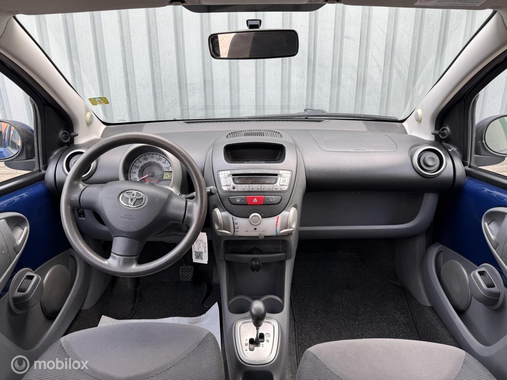 Toyota Aygo 1.0-12V + | Automaat | Airco | 5-Deurs, Stof, Metallic lak, 68 pk, Origineel Nederlands