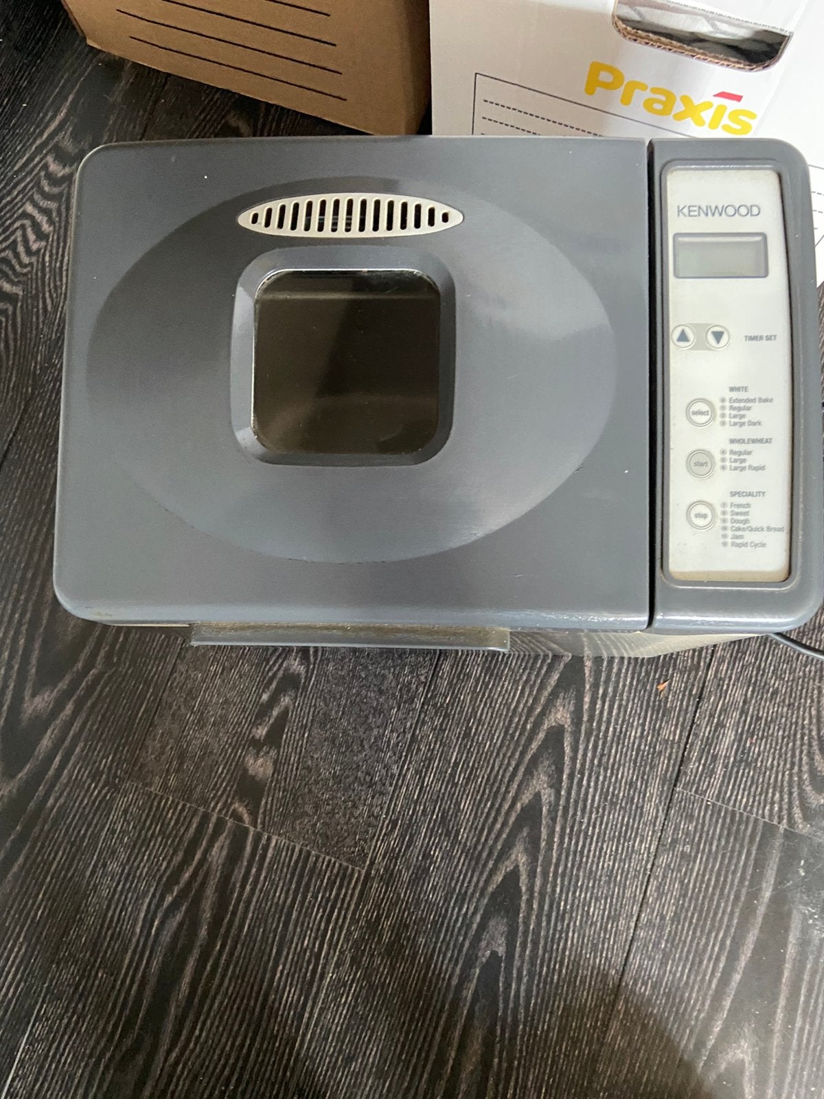 Kenwood broodmachine - Zo goed als nieuw, Witgoed en Apparatuur, Broodbakmachines, 800 tot 1200 gram deeg, Zo goed als nieuw, Kijkvenster