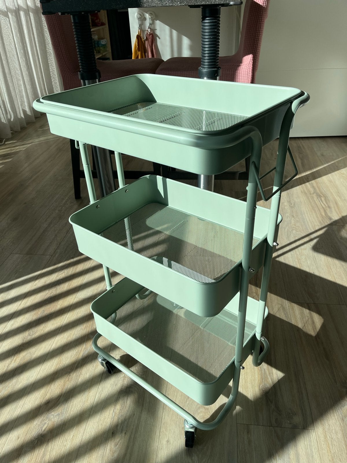 Zo goed als nieuwe Kwantum keuken trolley licht groen, Ophalen, Zo goed als nieuw, Groen, Metaal