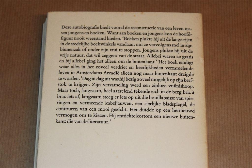 Gerrit Komrij — Verwoest Arcadië — Privé-Domein [1e Druk], Ophalen of Verzenden, Gelezen