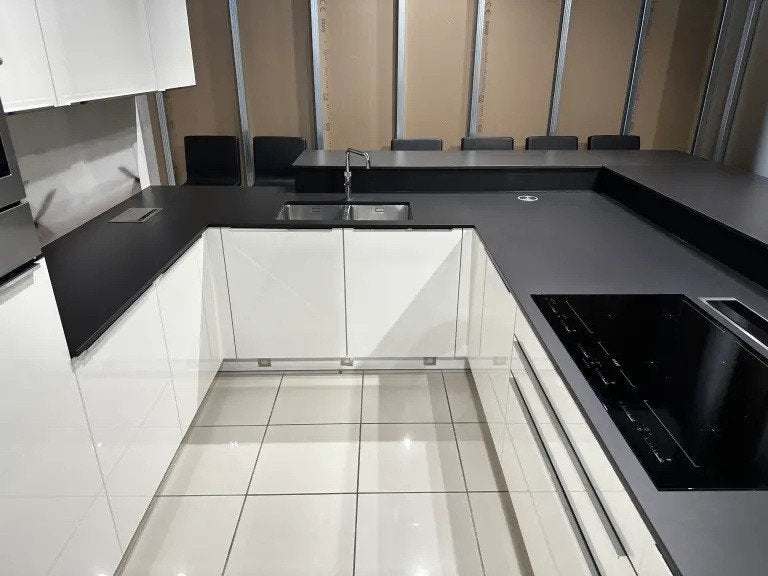 Dekton keukenblad 1900 x 835 x 20 zwart met uitsparing, Ophalen, Zwart, Nieuw, 50 tot 100 cm